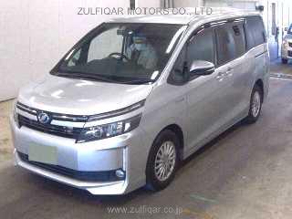 TOYOTA VOXY 2014 Image 1