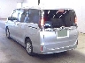 TOYOTA VOXY 2014 Image 2