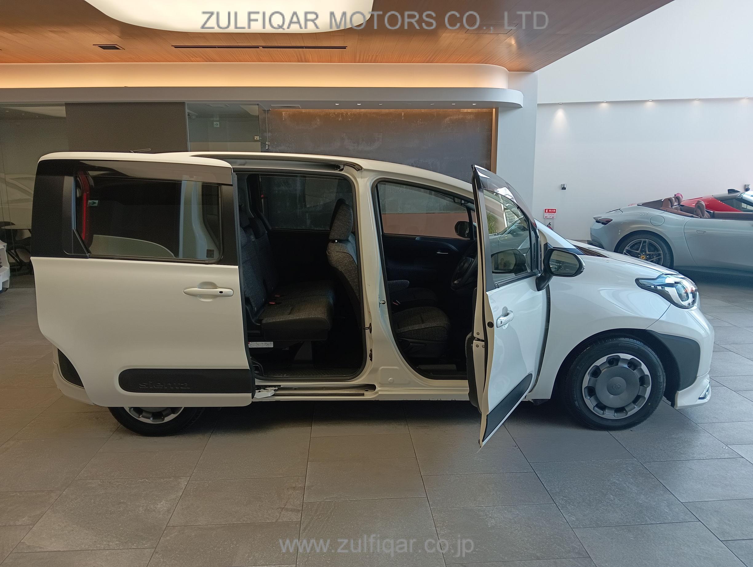 TOYOTA SIENTA 2023 Image 5