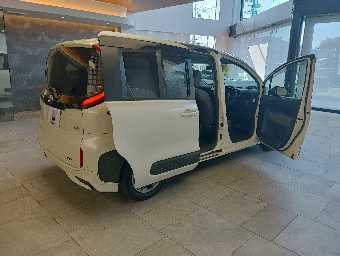 TOYOTA SIENTA 2023 Image 6