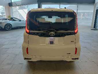 TOYOTA SIENTA 2023 Image 8
