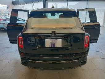 ROLLS ROYCE CULLINAN 2025 Image 19