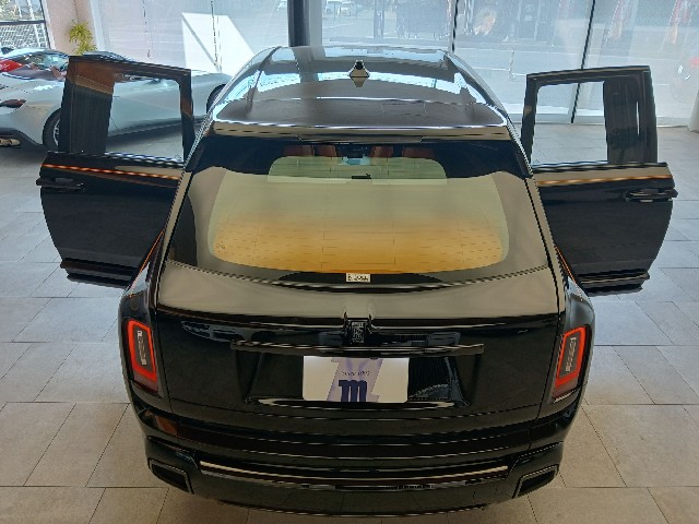 ROLLS ROYCE CULLINAN 2025 Image 20
