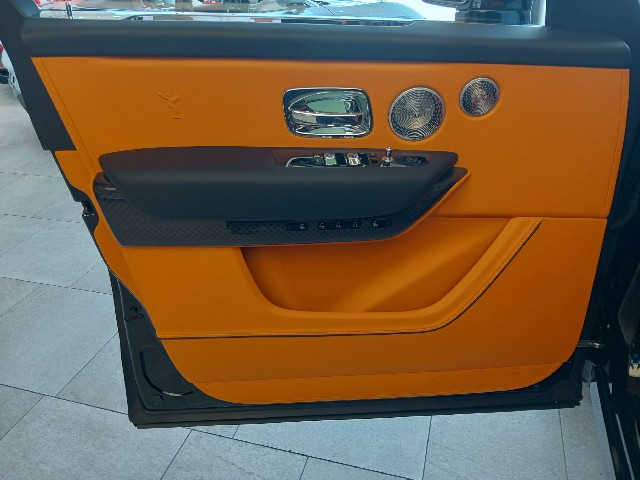 ROLLS ROYCE CULLINAN 2025 Image 31