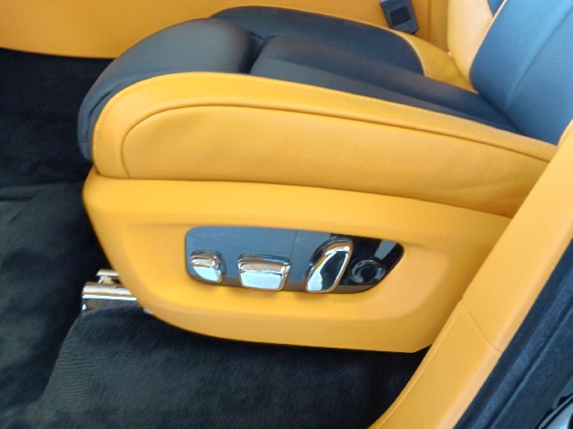 ROLLS ROYCE CULLINAN 2025 Image 32