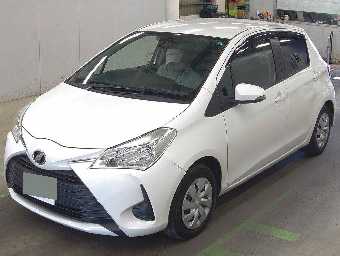 TOYOTA VITZ 2018 Image 1