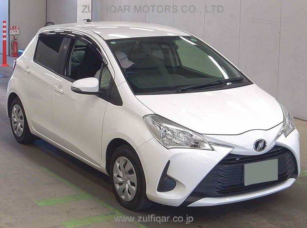 TOYOTA VITZ 2018 Image 2