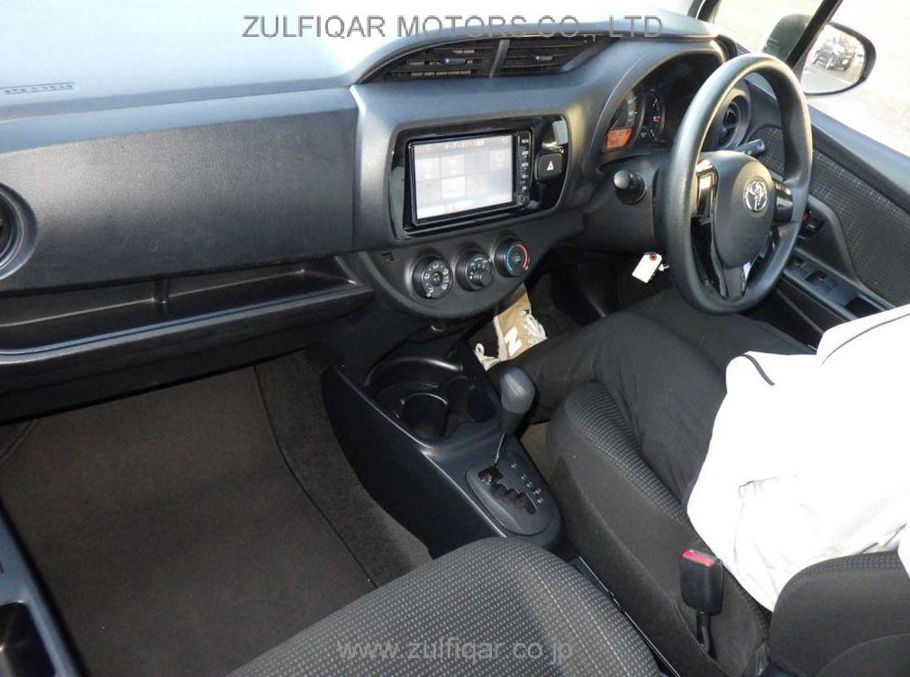 TOYOTA VITZ 2018 Image 5