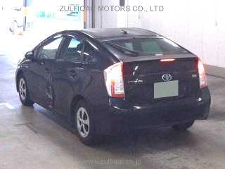 TOYOTA PRIUS 2012 Image 2