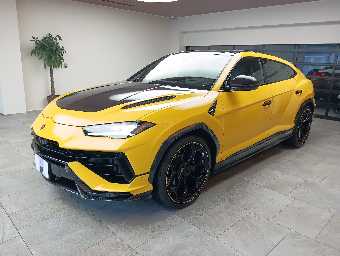LAMBORGHINI URUS 2025 Image 1