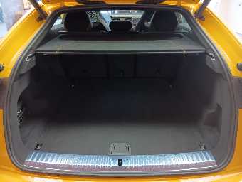 LAMBORGHINI URUS 2025 Image 43