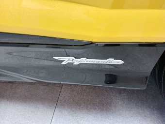 LAMBORGHINI URUS 2025 Image 45