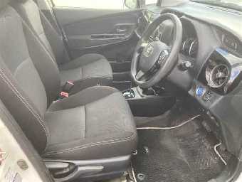 TOYOTA VITZ 2019 Image 7