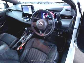 TOYOTA COROLLA TOURING 2019 Image 3