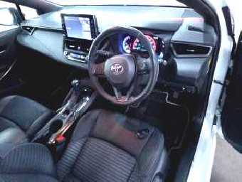 TOYOTA COROLLA TOURING 2019 Image 3