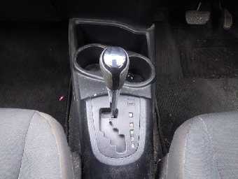 TOYOTA AQUA 2017 Image 6