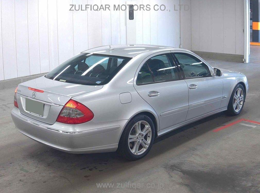 MERCEDES BENZ E CLASS 2007 Image 4