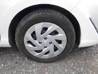 TOYOTA AQUA 2017 Image 20