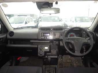 TOYOTA SUCCEED 2020 Image 5