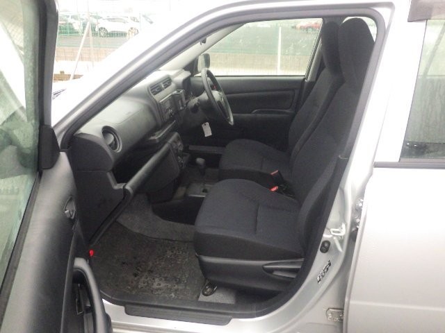 TOYOTA SUCCEED 2020 Image 23