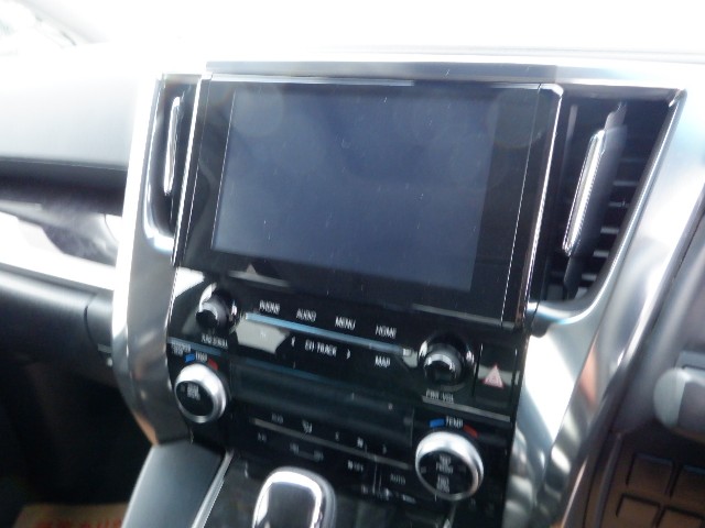 TOYOTA ALPHARD 2020 Image 25