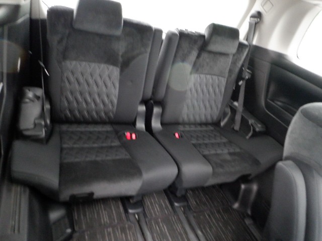 TOYOTA ALPHARD 2020 Image 31