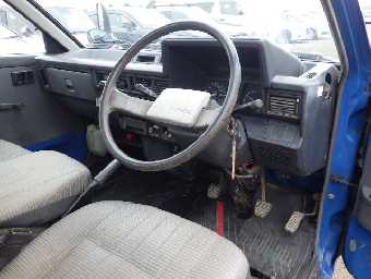 TOYOTA LITEACE TRUCK 1992 Image 6