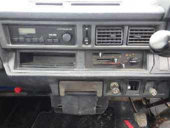 TOYOTA LITEACE TRUCK 1992 Image 11