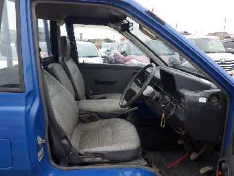 TOYOTA LITEACE TRUCK 1992 Image 13