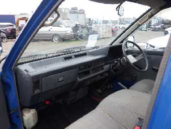 TOYOTA LITEACE TRUCK 1992 Image 14