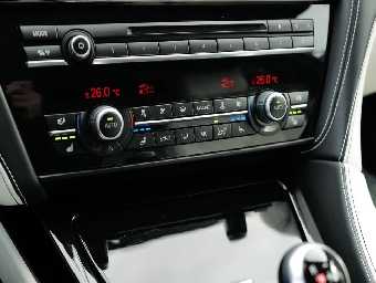 BMW M6 2016 Image 11