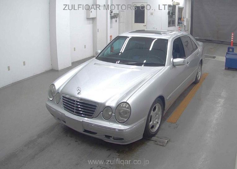 MERCEDES BENZ E CLASS 2001 Image 1