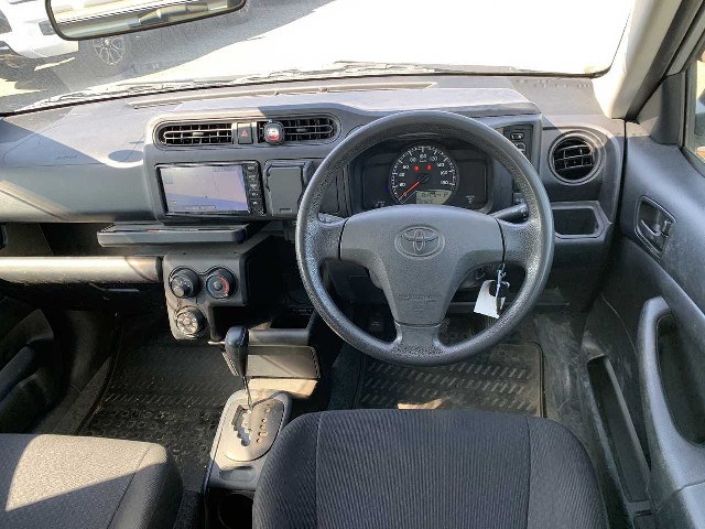 TOYOTA SUCCEED 2020 Image 26