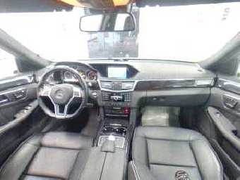 MERCEDES BENZ E CLASS 2011 Image 3