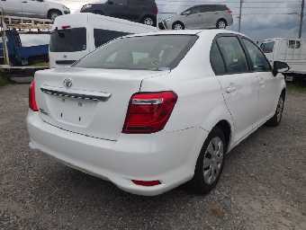 TOYOTA COROLLA AXIO 2017 Image 2