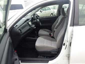 TOYOTA COROLLA AXIO 2017 Image 16