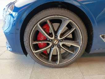 BENTLEY CONTINENTAL 2019 Image 17