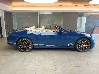 BENTLEY CONTINENTAL 2019 Image 4