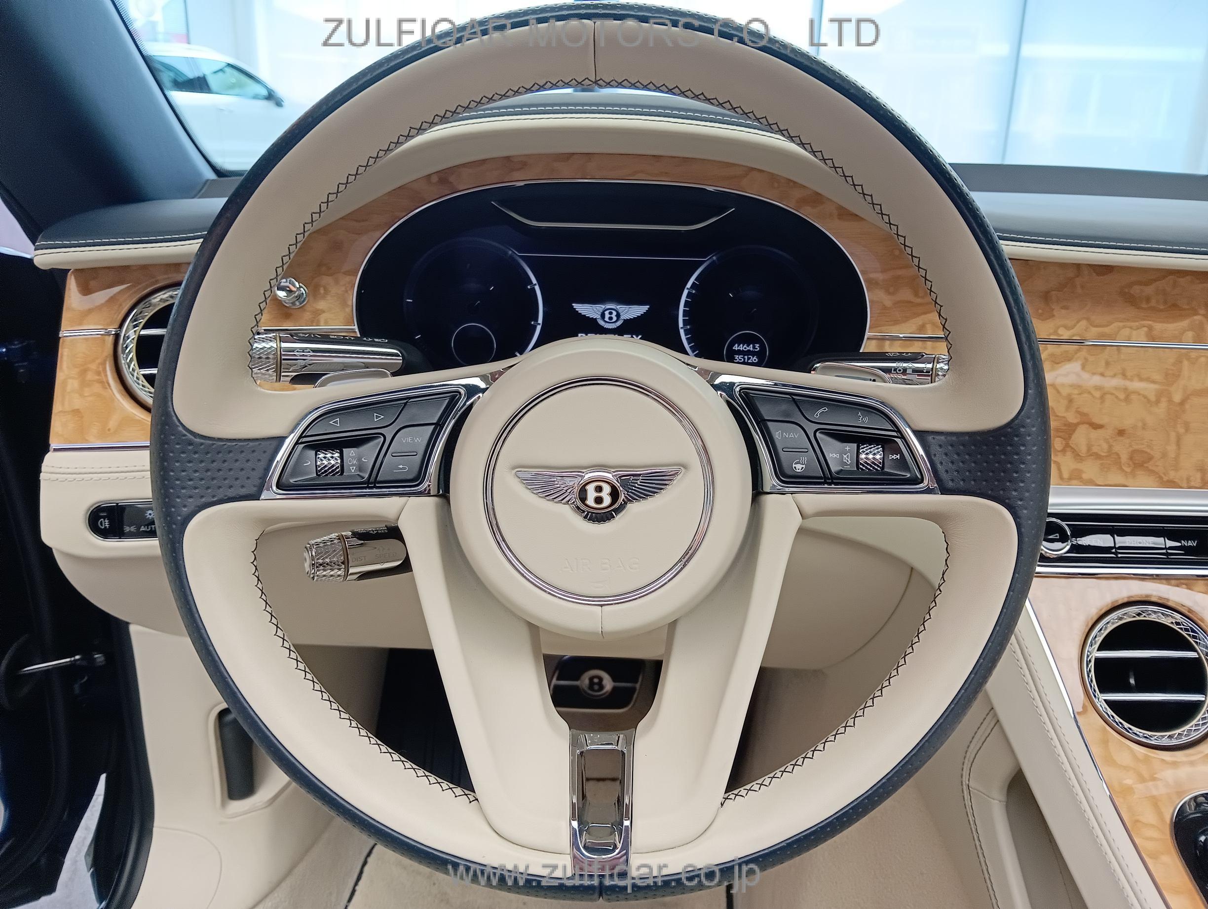 BENTLEY CONTINENTAL 2019 Image 38