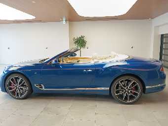 BENTLEY CONTINENTAL 2019 Image 7