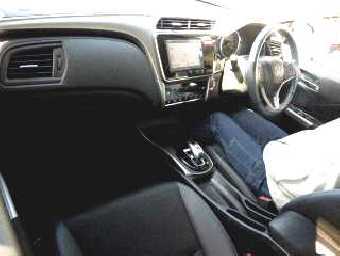 HONDA GRACE 2016 Image 3