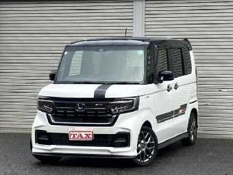 HONDA N-BOX CUSTOM 2021 Image 1