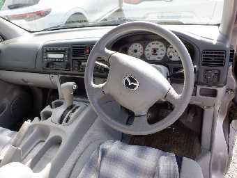 MAZDA BONGO FRIENDEE 2005 Image 5