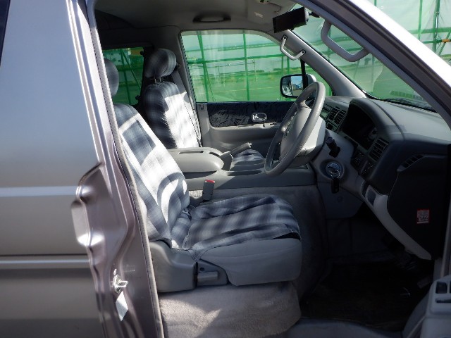 MAZDA BONGO FRIENDEE 2005 Image 23