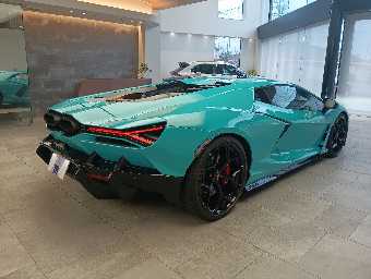 LAMBORGHINI REVUELTO 2024 Image 13