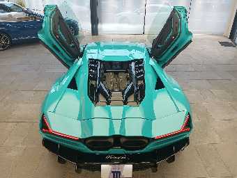 LAMBORGHINI REVUELTO 2024 Image 19