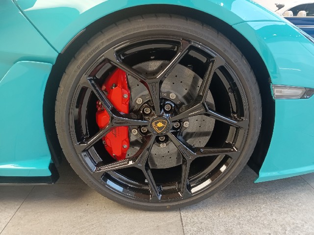 LAMBORGHINI REVUELTO 2024 Image 28