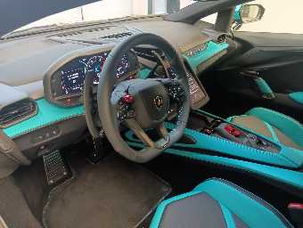 LAMBORGHINI REVUELTO 2024 Image 25