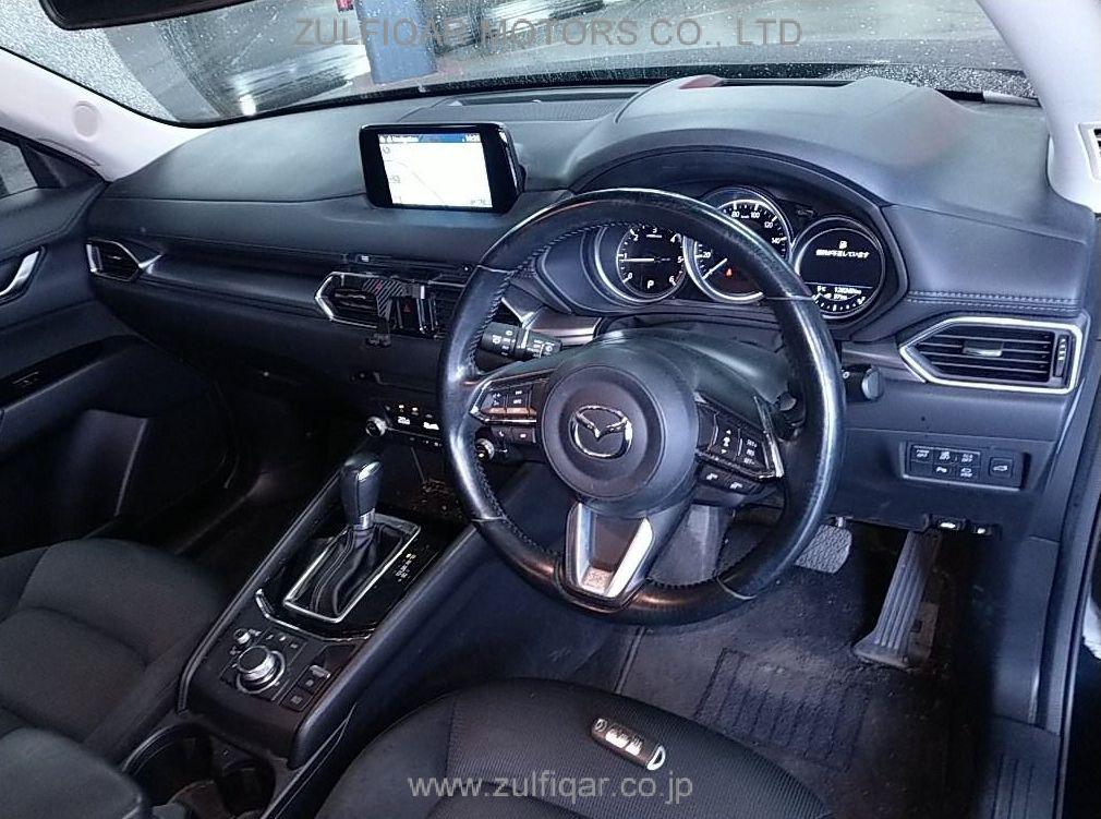 MAZDA CX-5 2019 Image 5