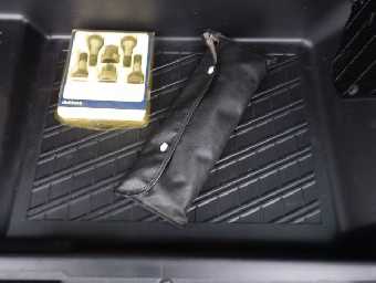 VOLVO V70 2006 Image 15